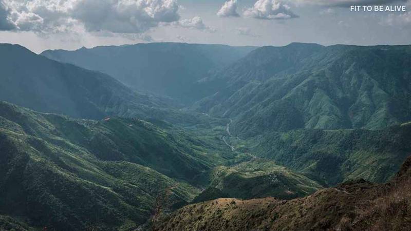 Best Trekking Trails in Meghalaya (Laitlum Canyon Trek)